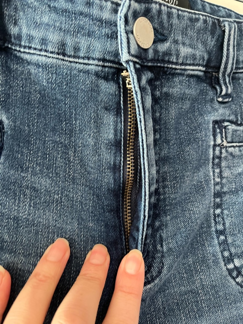 Liverpool Cropped Flare Jeans in Medium Blue Wash - Picture 5 of 5